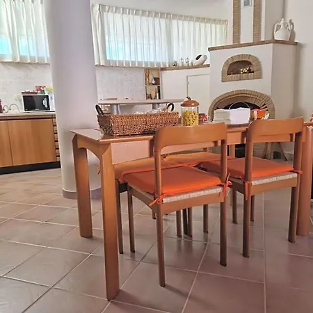 Artemide Матера